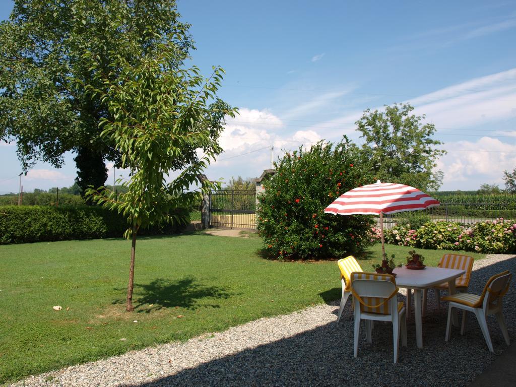 Cascina La Barona Bed & Breakfast